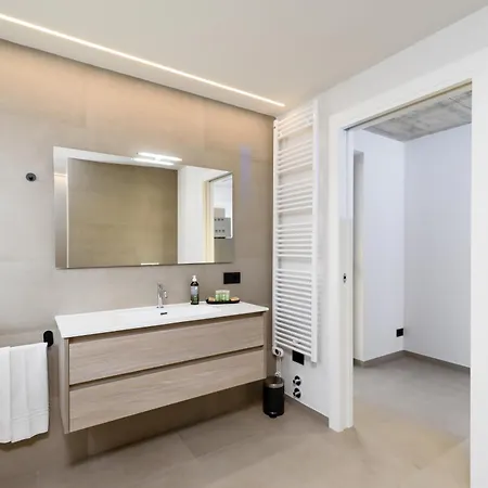 Vittoria Apartman Bra